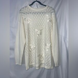Vintage Renee Marsh - Cream Sweater with Floral Accents embroidered  size XL